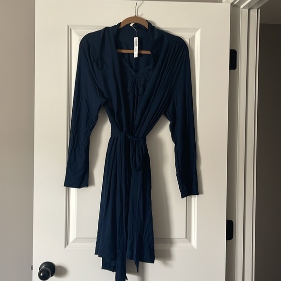 Soma Intimates & Sleepwear Soma Cool Nights Short Robe In Nightfall